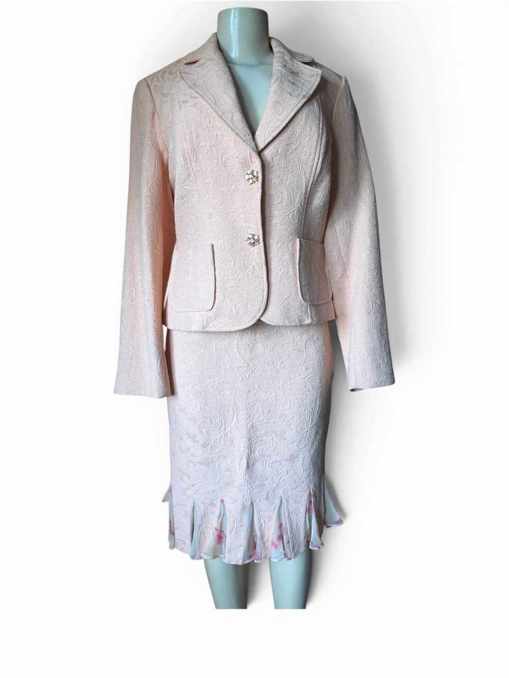 Vintage 90snPink Textured Two-Piece Skirt Suit sz 8, mermaid hem, satin lining
